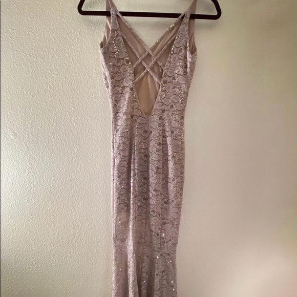 Blush bridesmaid dress - Picture 2 of 2